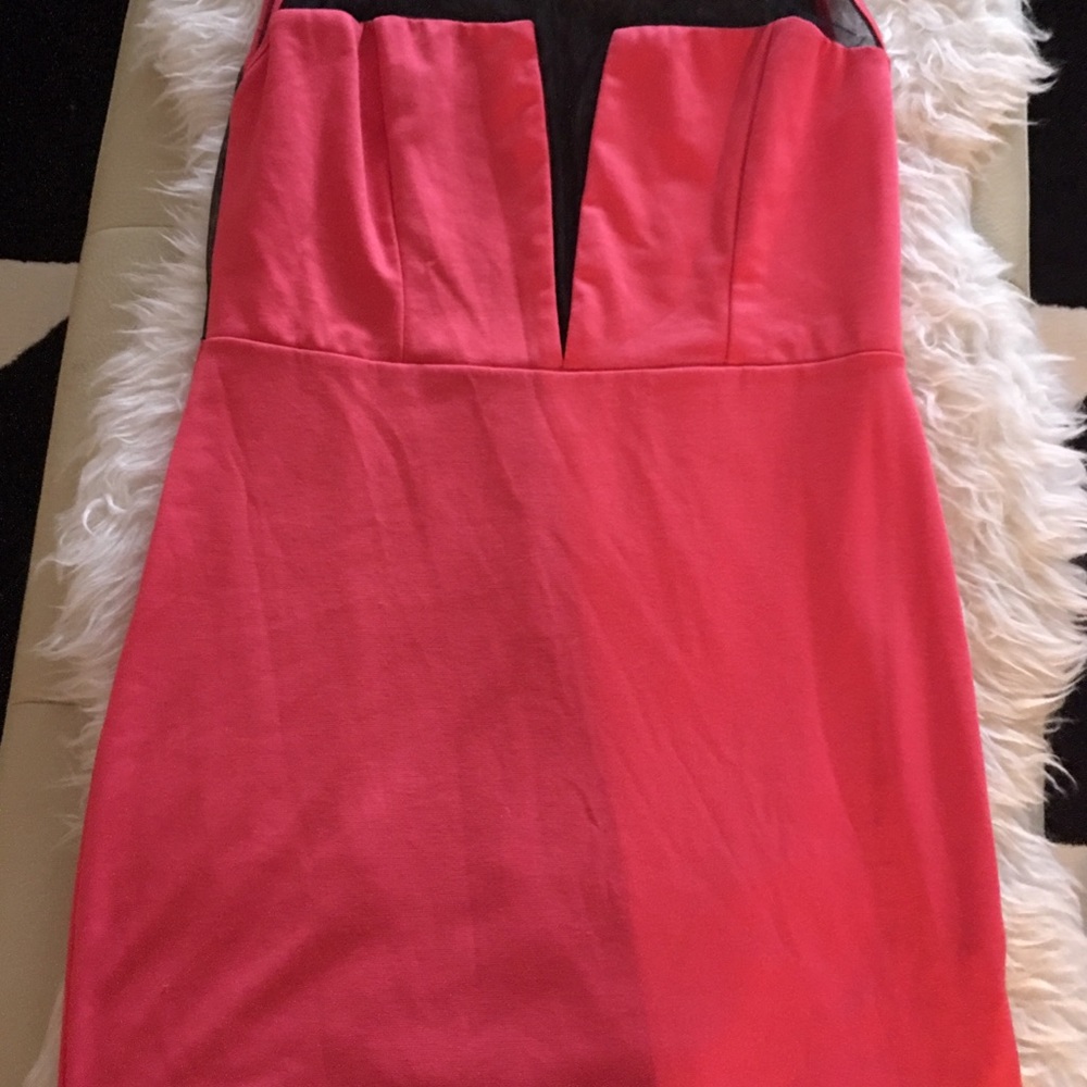 Pretty mesh plunge neckline bodycon dress - Picture 4 of 5